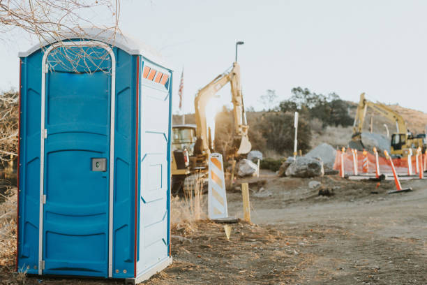Best Porta potty rental near me  in Hebron, IL