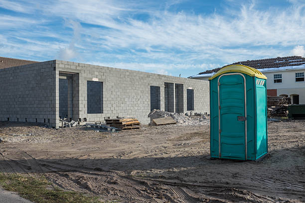 Best Construction site porta potty rental  in Hebron, IL